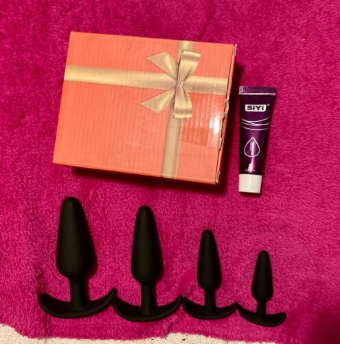 Silicone Butt Plug Kit Set 4PCS photo review